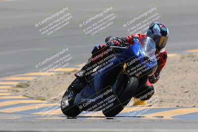 media/Apr-09-2023-SoCal Trackdays (Sun) [[333f347954]]/Turn 10 (115pm)/